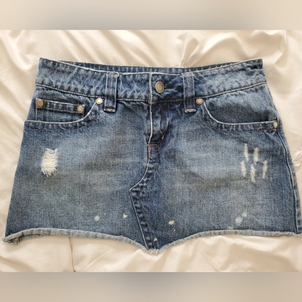 Hydraulic Women's Jean Worn &‎ Torn Mini Skirt Size 7/8 Cotton Blue Denim